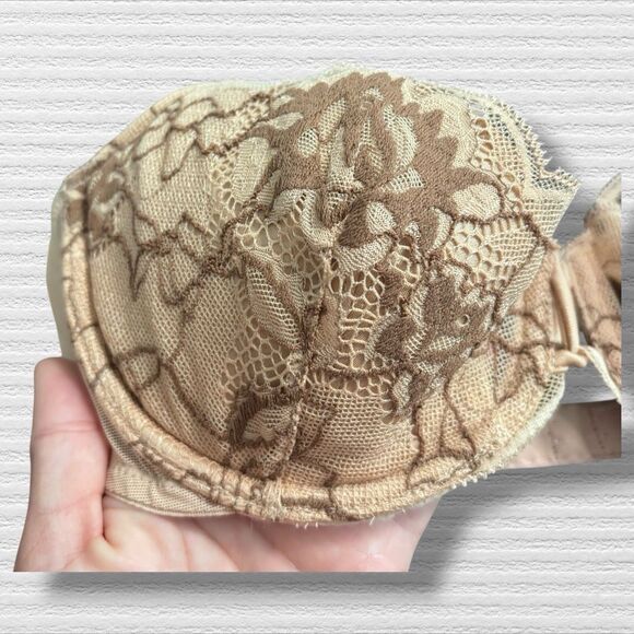Victoria’s Secret | Very Sexy  Vintage Push Up Without Padding 06' Lace 34C Bra - Picture 2 of 7
